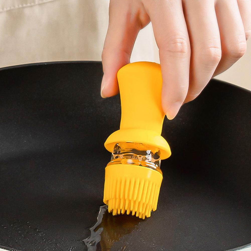 Kal | Glass Olive Oil Spray Bottle with Silicone Brush - sepolia shop